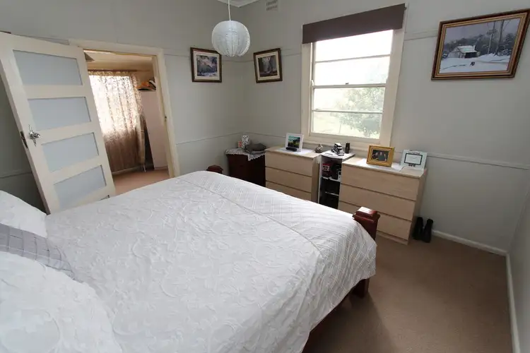 Seventh view of Homely house listing, 18 Gresham Lane, Newbridge NSW 2795