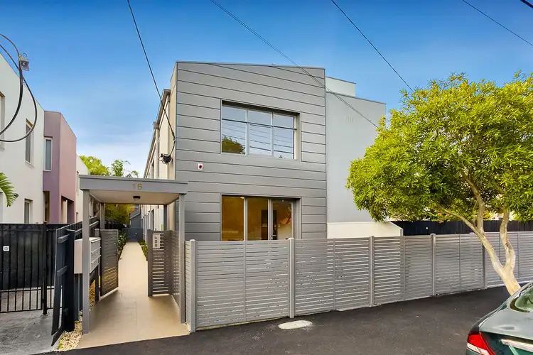 7/16 The Avenue, St Kilda East VIC 3183