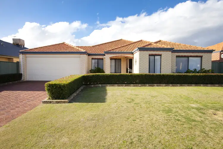 7 Thirlmere Way, High Wycombe WA 6057