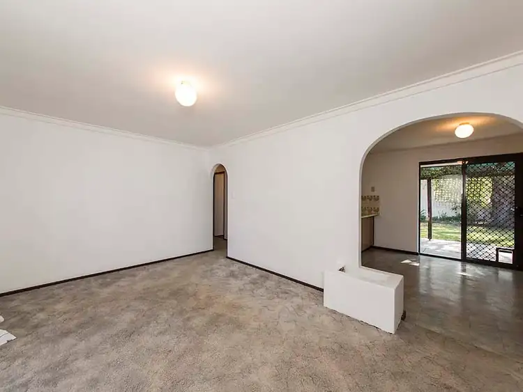 Sixth view of Homely semi-detached listing, 64 Hudson Street, Embleton WA 6062