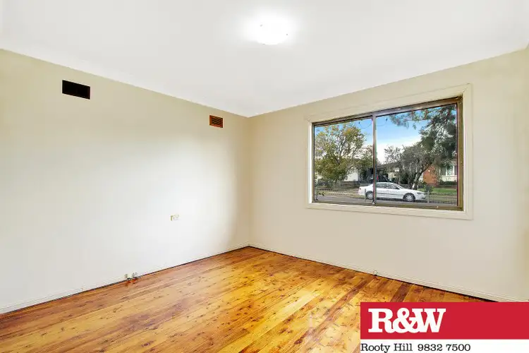 Sixth view of Homely house listing, 10 Finisterre Avenue, Whalan NSW 2770