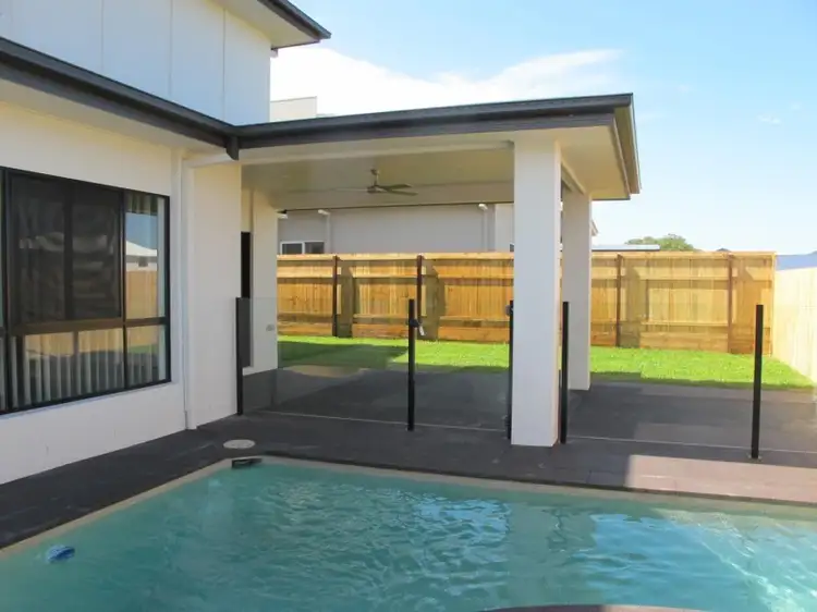 Second view of Homely house listing, 11 Kim Jon Ct, Thornlands QLD 4164