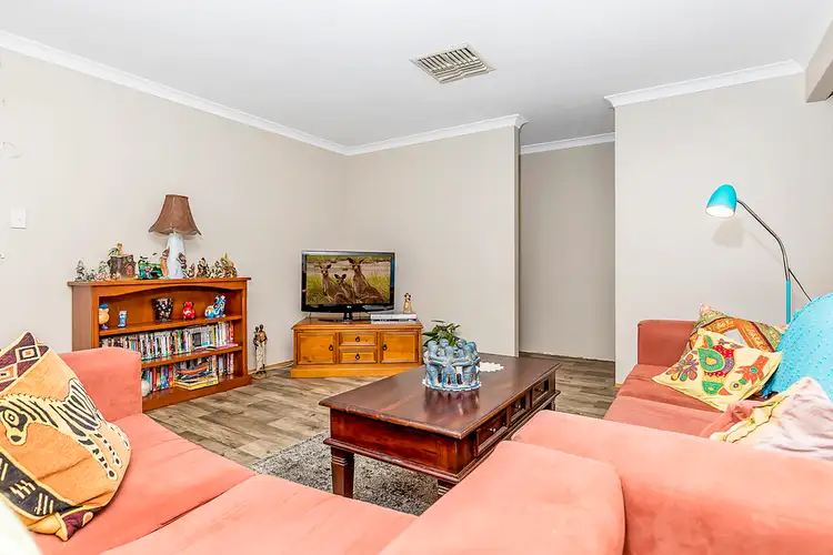 Fifth view of Homely house listing, 2/8 Wattlebird Crescent, Ellenbrook WA 6069