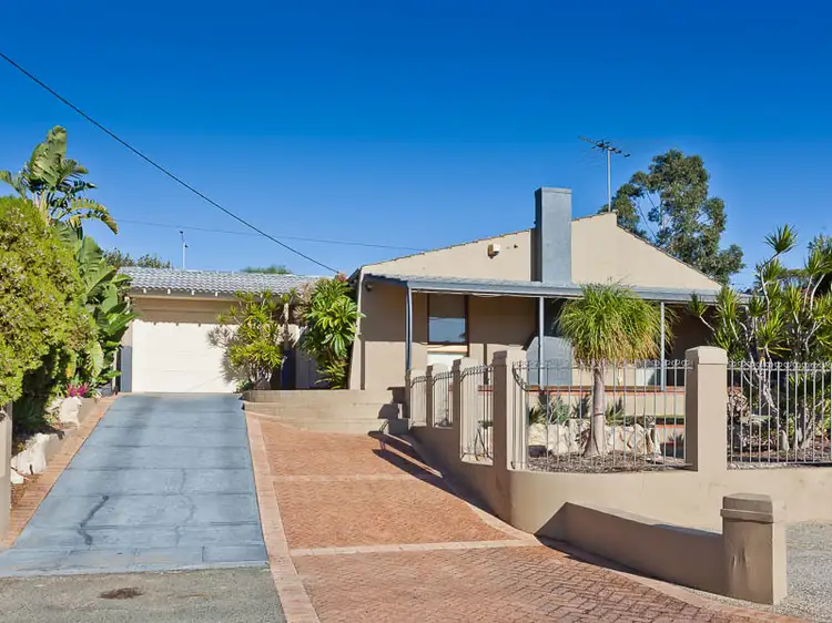 24 Barradine Way, Craigie WA 6025