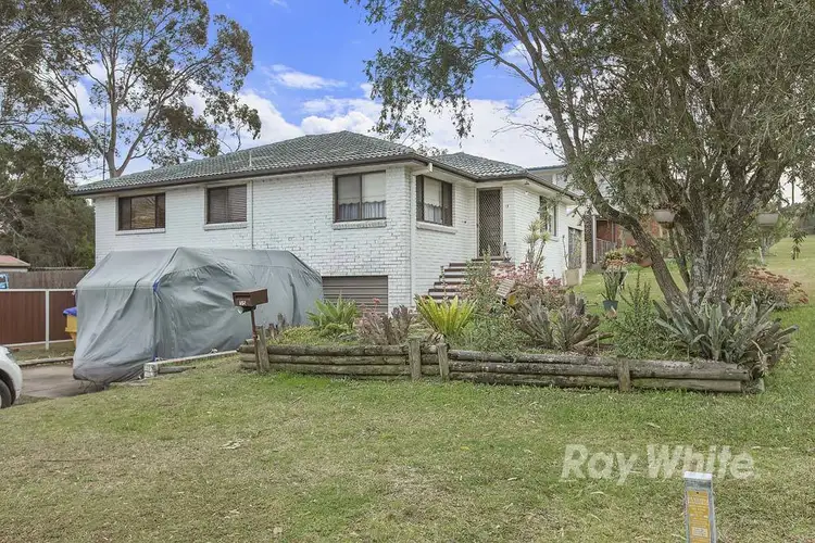 15 Edward Street, Fennell Bay NSW 2283