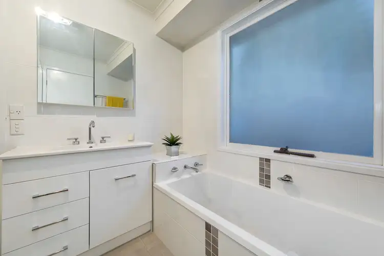 Sixth view of Homely house listing, 15 Corbert Court, Ferntree Gully VIC 3156