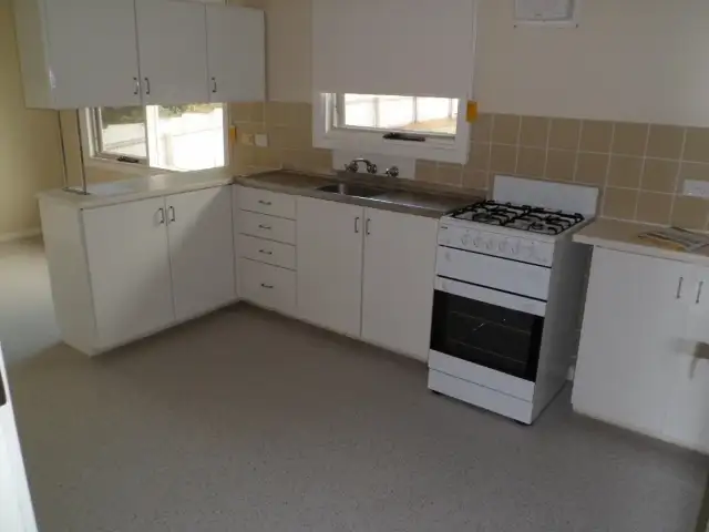 Sixth view of Homely house listing, 19 Illawong Drive, Mount Gambier SA 5290