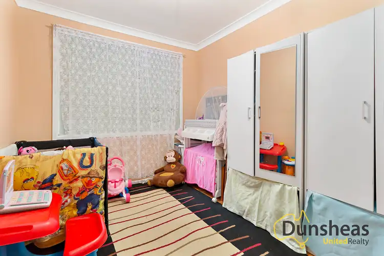 Sixth view of Homely house listing, 8 Cullen Place, Minto NSW 2566