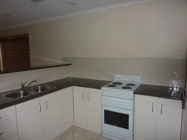 Seventh view of Homely house listing, 1 / 24 Jacaranda Dr, Woodside SA 5244