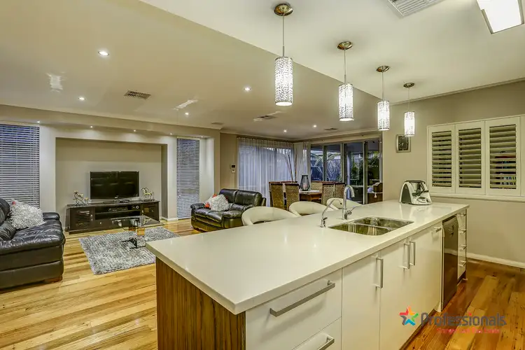 Fifth view of Homely house listing, 19 Isabella Loop, Landsdale WA 6065