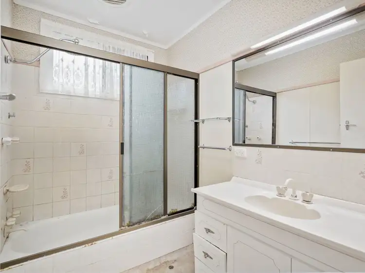 Seventh view of Homely house listing, 11 Erla Place, Woorree WA 6530