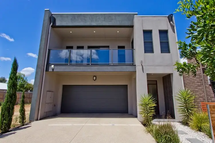 27 Ridley St, Mawson Lakes SA 5095