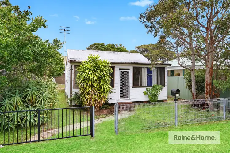 71 Barrenjoey Road, Ettalong Beach NSW 2257