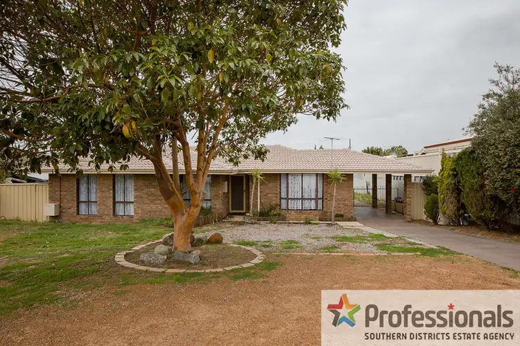 Second view of Homely house listing, 7 Elvey Place, Usher WA 6230