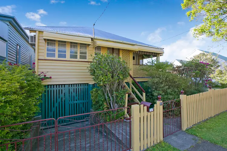 91 Pine Street, Wynnum QLD 4178