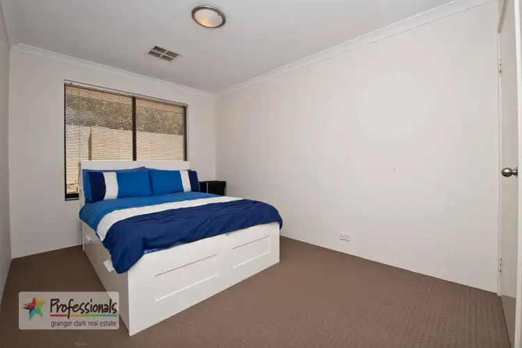 Fifth view of Homely house listing, 2 Madden Way, Ellenbrook WA 6069