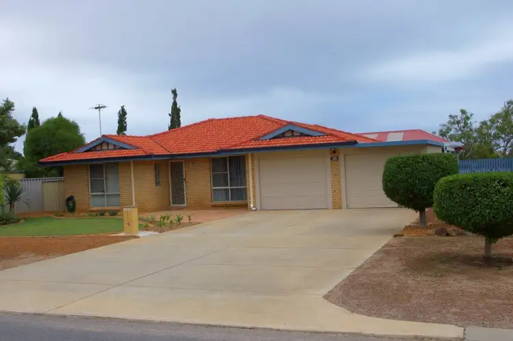 29 Oceanside Drive, Wandina WA 6530
