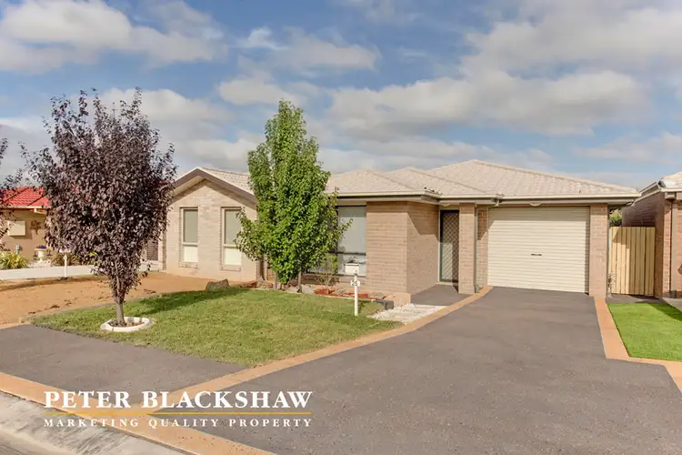 25 Jeff Snell Crescent, Dunlop ACT 2615