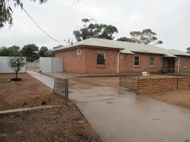 207 Three Chain Road, Port Pirie SA 5540