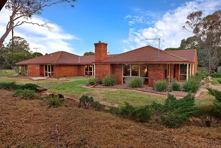 280 Plains Road, Lara VIC 3212