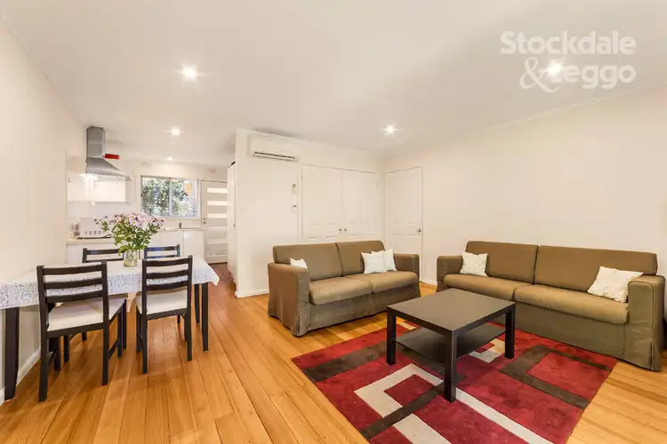 2/27 Grenfell Road, Mount Waverley VIC 3149
