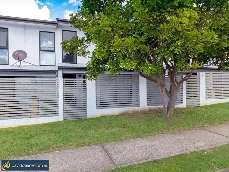 Main view of Homely townhouse listing, 2/24 Ebert Parade, Lawnton QLD 4501