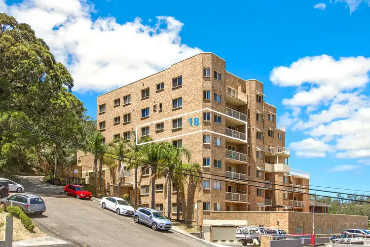 18/145 Faunce Street, Gosford NSW 2250