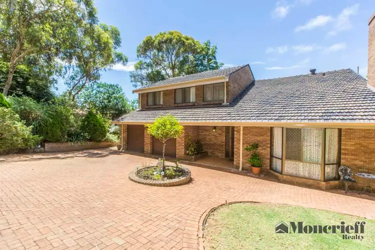 22 Robusta Road, Kalamunda WA 6076