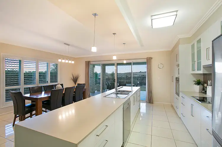 Fifth view of Homely house listing, 32 Honeyeater Drive, Highfields QLD 4352