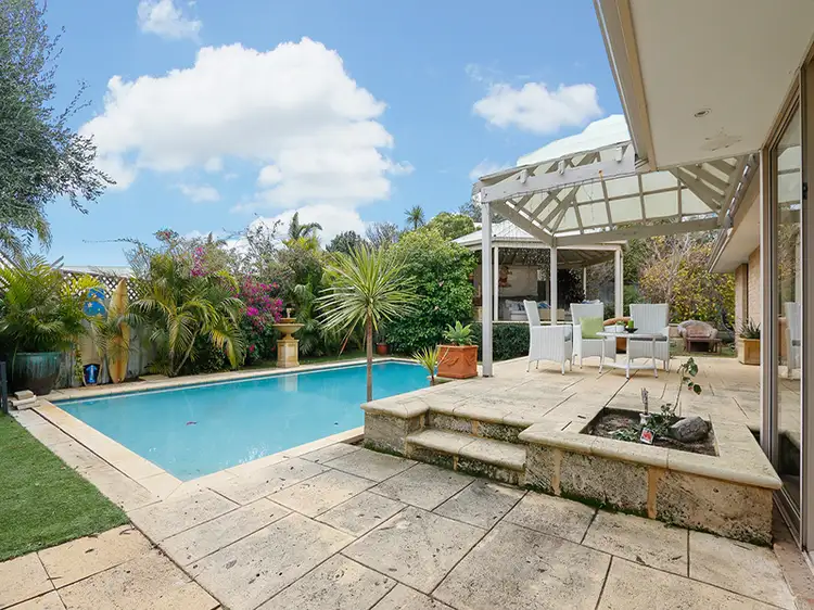 19 Meruka Retreat, Hillarys WA 6025