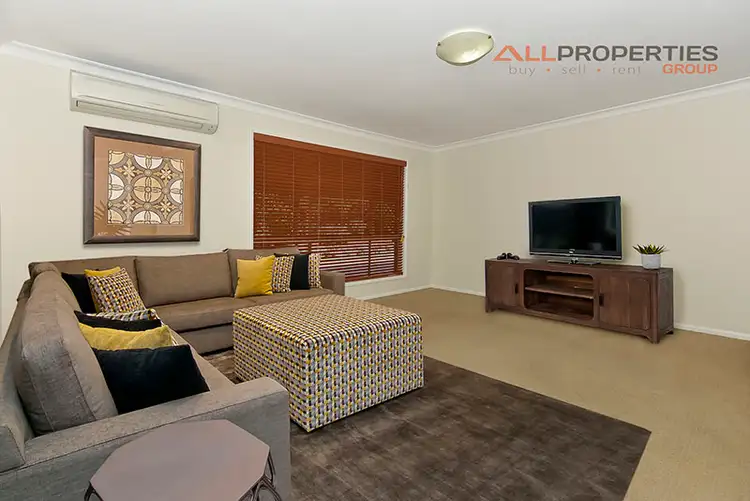 Second view of Homely house listing, 11 Utah Place, Parkinson QLD 4115