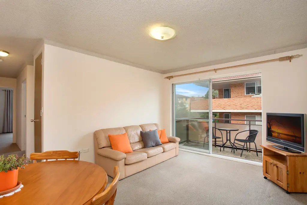 Main view of Homely unit listing, 7/26 Westminster Avenue, Dee Why NSW 2099