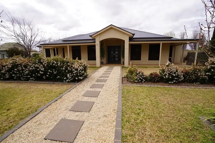 43 Grevillia Street, Leeton NSW 2705