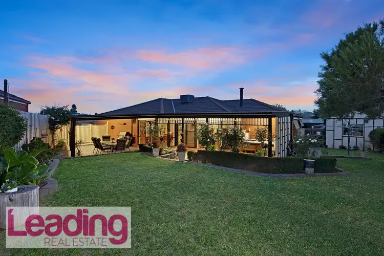 5 Woodfield Place, Sunbury VIC 3429