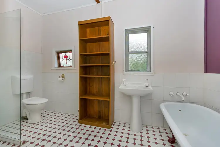 Third view of Homely house listing, 10 Hawthorne Street, Sadliers Crossing QLD 4305