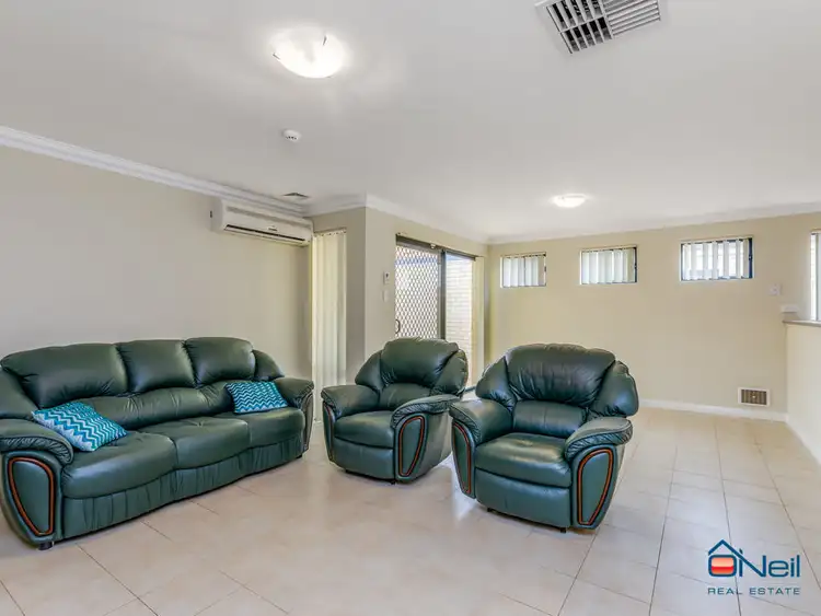 Fourth view of Homely house listing, Unit 4 / 24 Mountain View, Kelmscott WA 6111