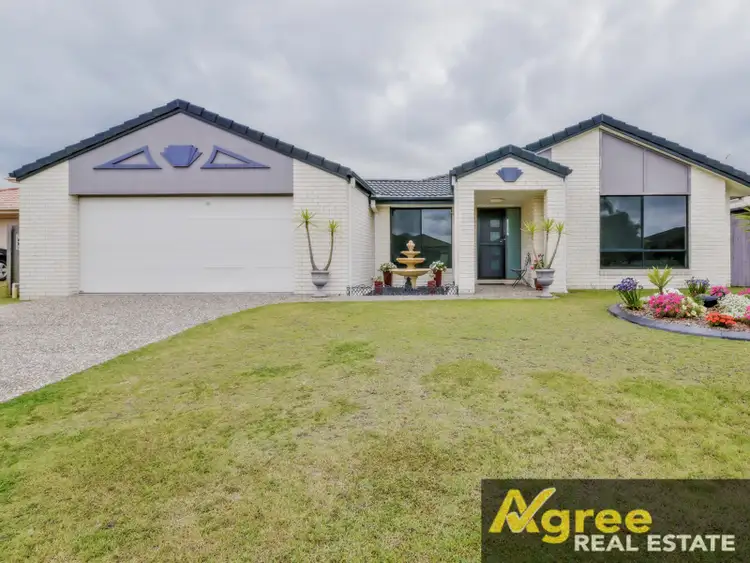 24 Gecko Place, Ningi QLD 4511