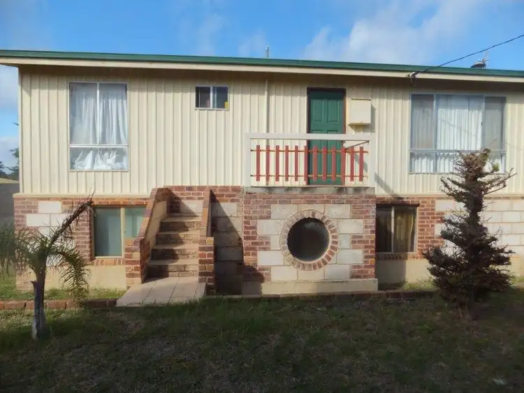 10 Culham St, Hopetoun WA 6348