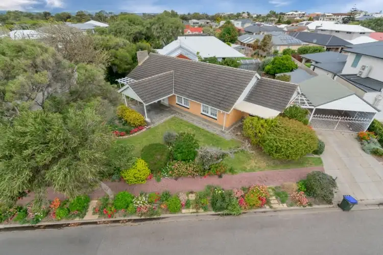 9 Waldron Street, Henley Beach South SA 5022