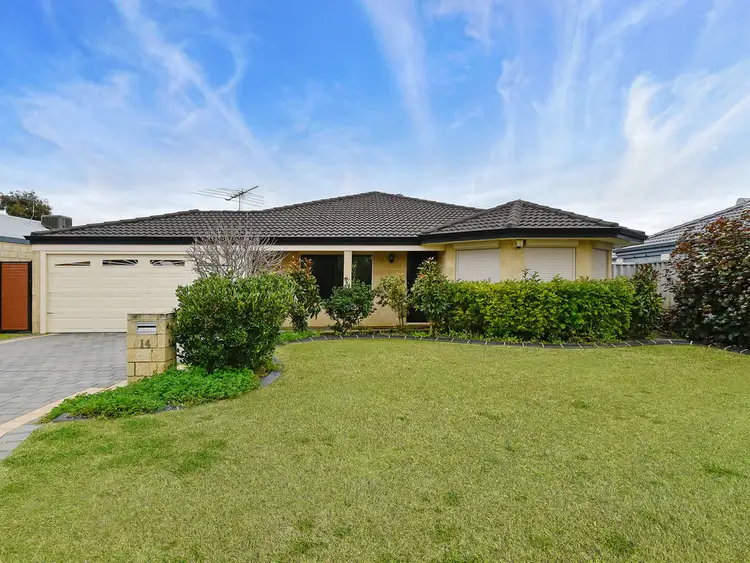 14 Hillwater Promenade, Bennett Springs WA 6063