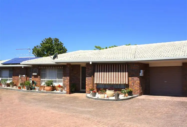 Main view of Homely unit listing, 2/25 Casuarina Close, Yamba NSW 2464