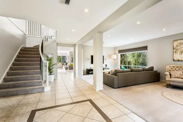 Third view of Homely house listing, 5 Park Avenue, Mornington VIC 3931