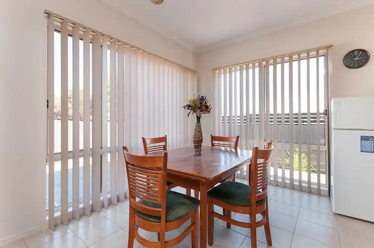 Fourth view of Homely house listing, 21 Highbury Circuit, Craigieburn VIC 3064