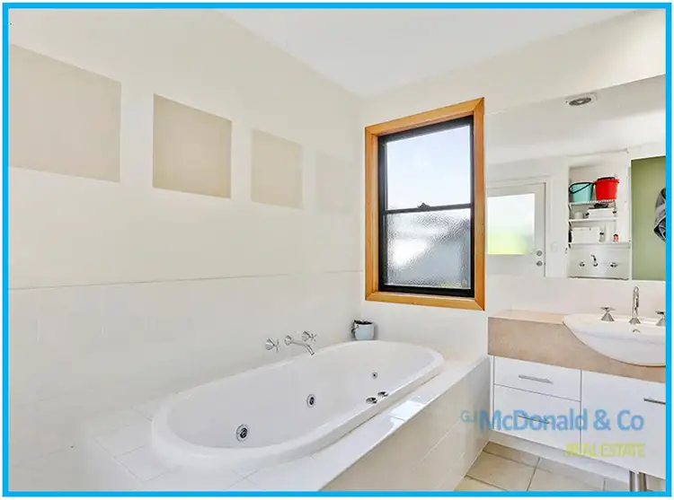 Fifth view of Homely townhouse listing, 2/43 Shannon Avenue, Manifold Heights VIC 3218