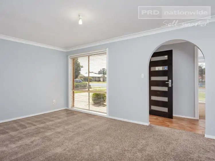 Second view of Homely house listing, 18 Yentoo Drive, Glenfield Park NSW 2650