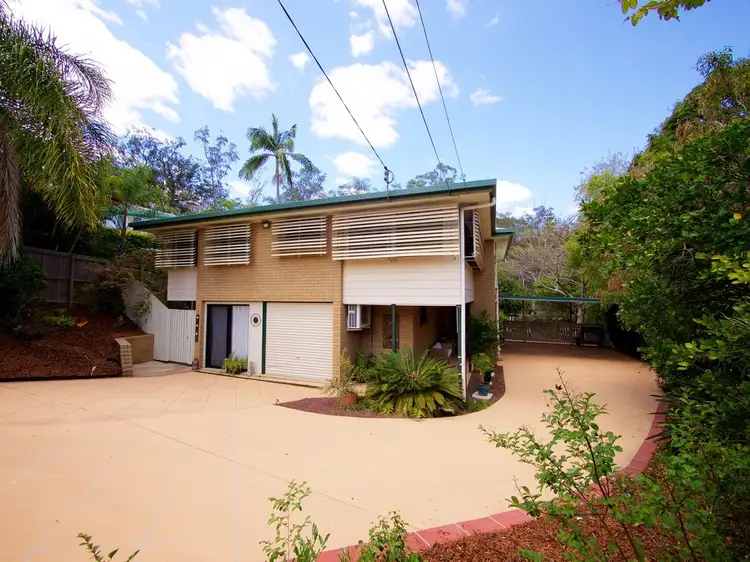 5 Beverley Court, Brassall QLD 4305