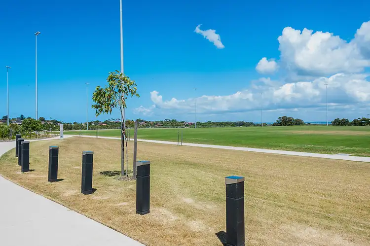 Seventh view of Homely townhouse listing, 4/8 Carnegie Circuit, Chifley NSW 2036