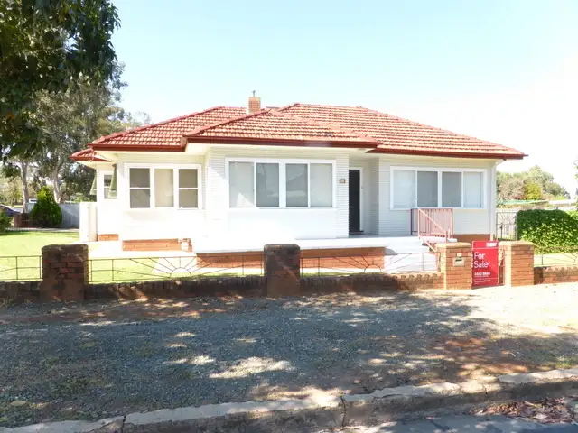Main view of Homely house listing, 13 Victoria Street, Parkes NSW 2870