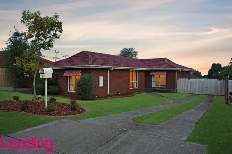 3 Harcourt Close, Sunbury VIC 3429