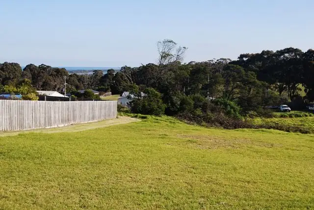 8 Tower Hill Court, Kalimna VIC 3909